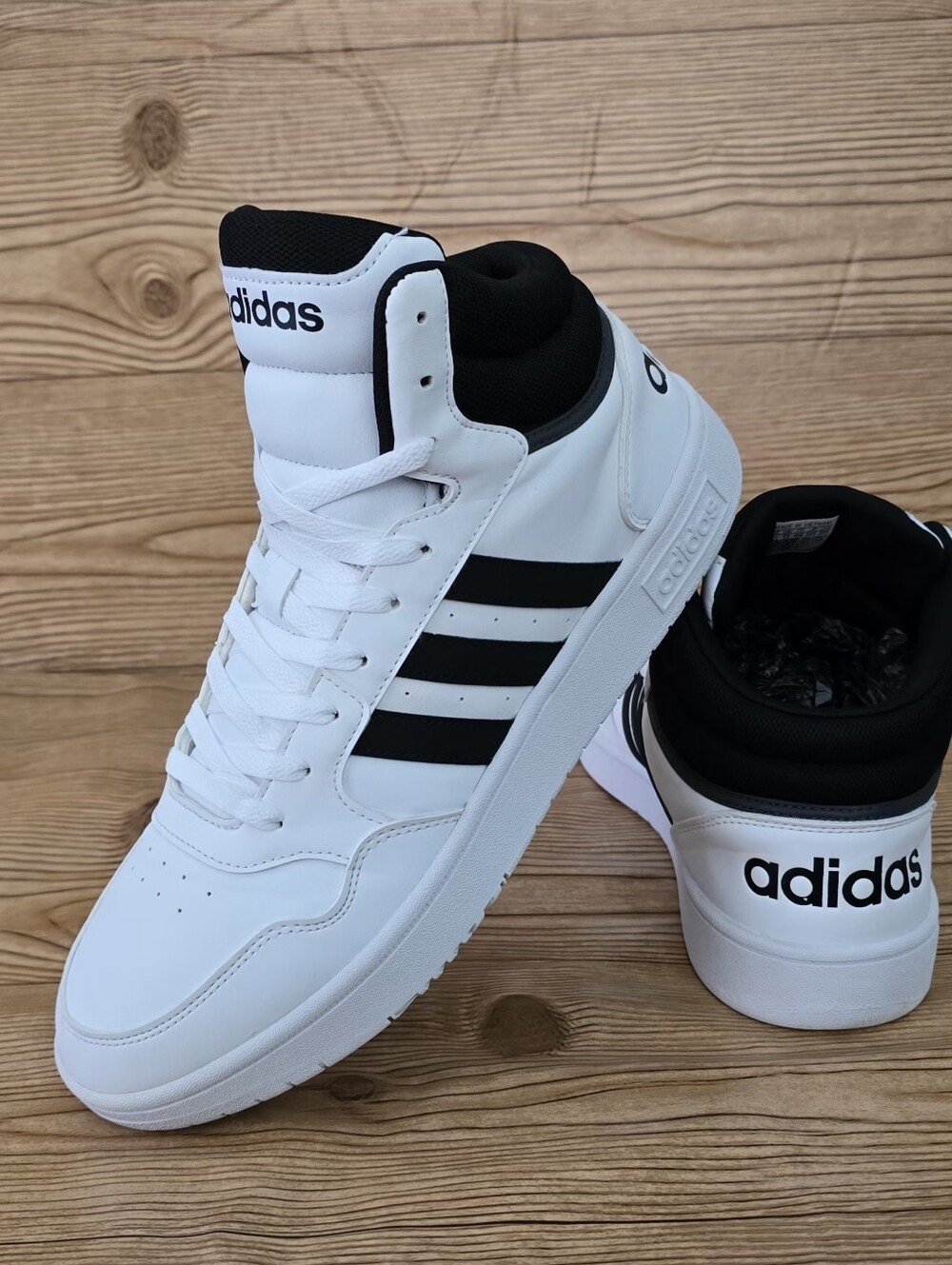 ADIDAS Hoops 3.0 Mid Sneakers